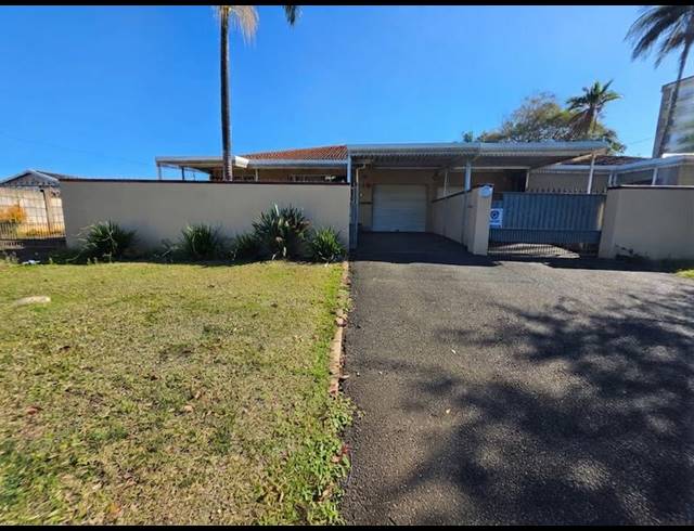 3 BEDROOM SIMPLEX FOR SALE IN MALVERN